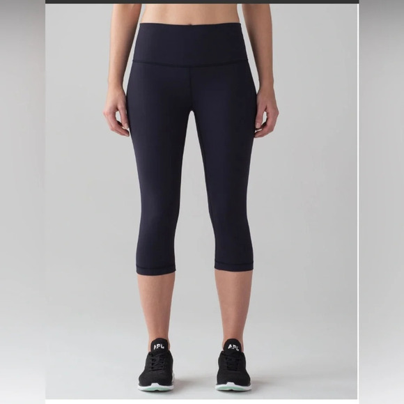 lululemon athletica Pants - Lululemon Wunder Under Hi-Rise 1/2 Tight Full on Luxtreme 17"